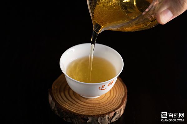 昔归普洱茶:生熟两相宜 “班章”和“冰岛”之外的最佳选择 昔归普洱茶:生熟两相宜 “班章”和“冰岛”之外的最佳选择