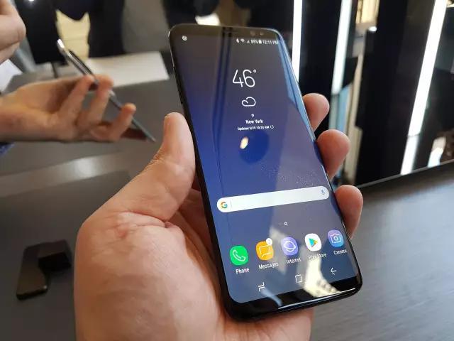 苹果手机为什么不用曲面屏?苹果iPhone x为何不是曲面屏? 苹果手机为什么不用曲面屏?苹果iPhone x为何不是曲面屏?
