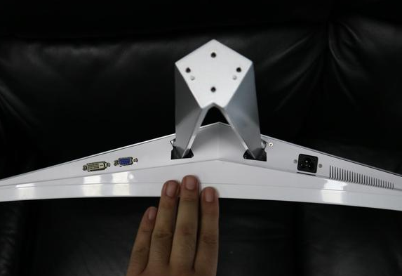 aoc曲面显示器怎么样?aoc曲面显示器AG3208能买吗? aoc曲面显示器怎么样?aoc曲面显示器AG3208能买吗?