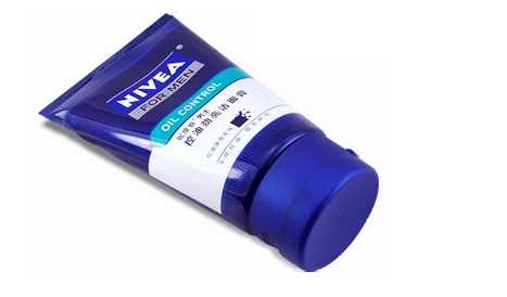 薇姿(VICHY)和妮维雅(Nivea)洗面奶哪个好?贵不贵? 薇姿(VICHY)和妮维雅(Nivea)洗面奶哪个好?贵不贵?