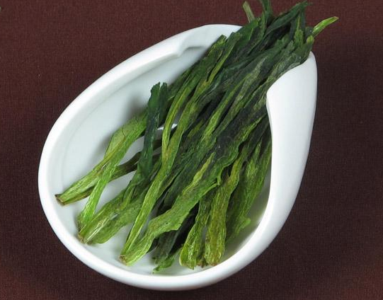 “徽六”“龙合”和“迎客松”绿茶哪个好?国内销量好不好? “徽六”“龙合”和“迎客松”绿茶哪个好?国内销量好不好?