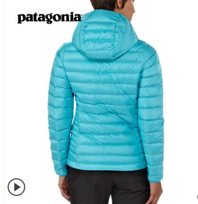 Patagonia中老年女羽绒服外观设计美嘛?妈妈穿了保暖不? Patagonia中老年女羽绒服外观设计美嘛?妈妈穿了保暖不?