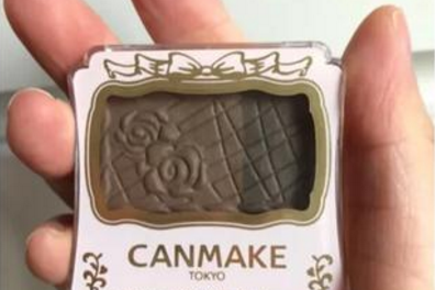 眉笔和眉粉哪个好用?有什么好用的眉粉或眉笔推荐? 眉笔和眉粉哪个好用?有什么好用的眉粉或眉笔推荐?