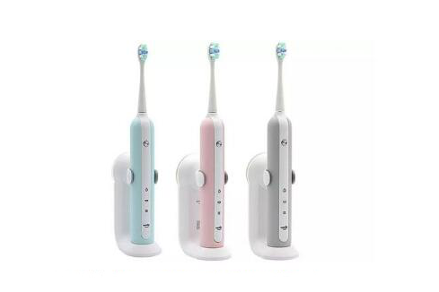 什么牙刷最好用?飞利浦 HX6730电动牙刷和usmile电动牙刷那个好 什么牙刷最好用?飞利浦 HX6730电动牙刷和usmile电动牙刷那个好