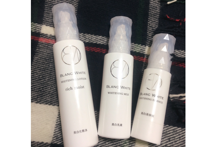 BlancWhite美容液使用方法?BlancWhite美容液的价格? BlancWhite美容液使用方法?BlancWhite美容液的价格?