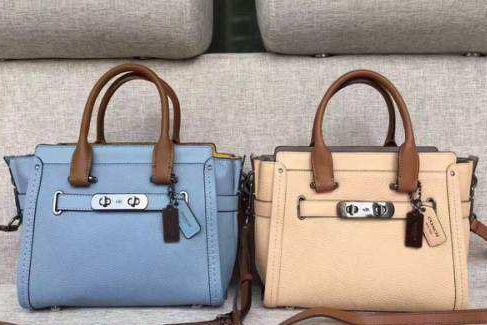 coach swagger斜挎包怎么样?可以放钱包吗? coach swagger斜挎包怎么样?可以放钱包吗?