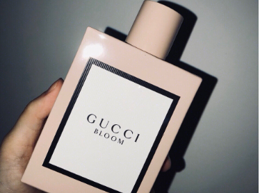 Gucci bloom女士香水香调怎么样?是花香调吗? Gucci bloom女士香水香调怎么样?是花香调吗?