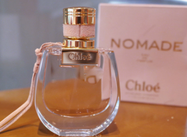 Chloe nomad香水有花香香调吗?谁能介绍一款? Chloe nomad香水有花香香调吗?谁能介绍一款?