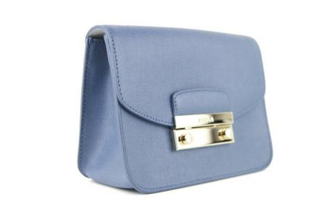 furla julia雾霾蓝是什么颜色?furla julia能放下iphone吗? furla julia雾霾蓝是什么颜色?furla julia能放下iphone吗?