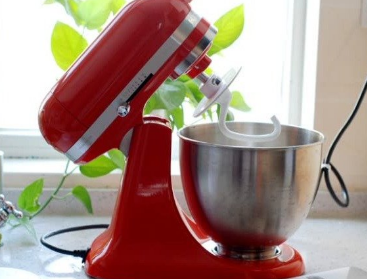 KitchenAid厨师机好用吗？可以做哪些餐点？