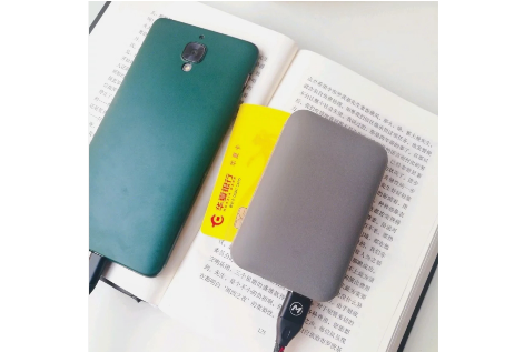 rock充电宝怎么样？性价比咋样？