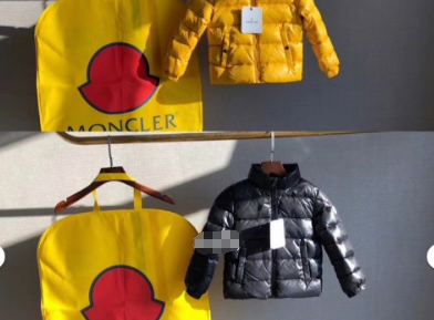 Moncler儿童羽绒服保暖吗?几个颜色? Moncler儿童羽绒服保暖吗?几个颜色?