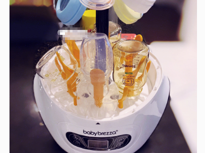 baby brezza奶瓶消毒器怎么样?带烘干吗? baby brezza奶瓶消毒器怎么样?带烘干吗?