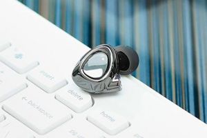山灵me500音质评测？山灵me500耳塞是什么材质的？-1
