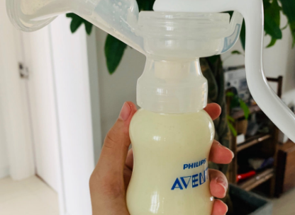 新安怡手动吸奶器好不好？使用感舒适吗？
