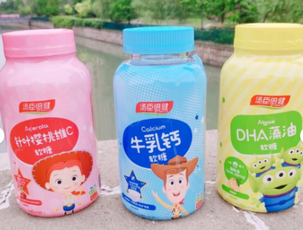 汤臣倍健的营养软糖好不好？营养含量多少？
