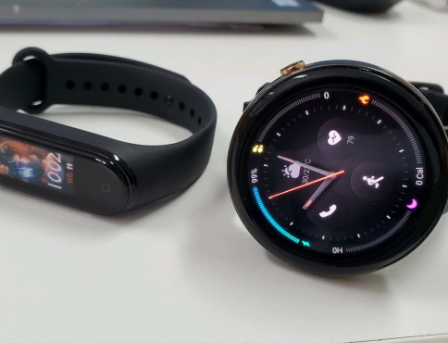 小米手环4和amazfit2对比?这两款智能手环哪款好? 小米手环4和amazfit2对比?这两款智能手环哪款好?