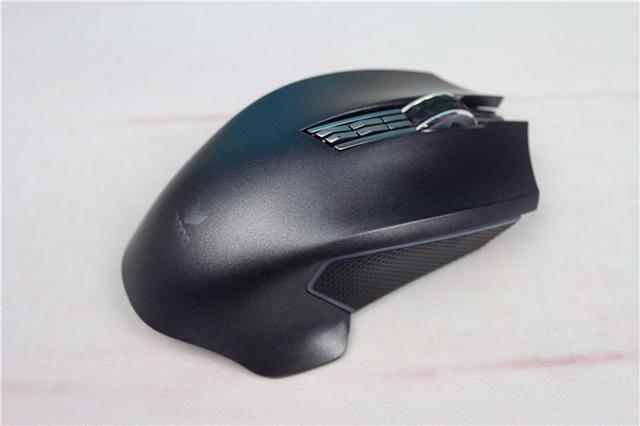 鱼和熊掌可以兼得？雷柏V20 pro双模游戏鼠标评测