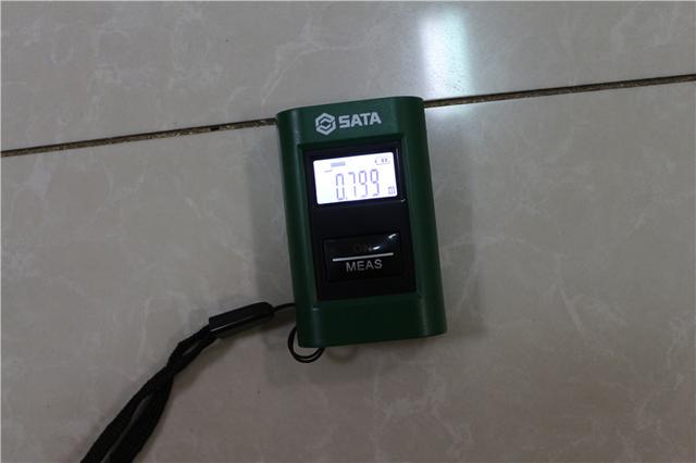 世达SATA迷你激光测距仪量VS钢卷尺,结果大大出乎意料 世达SATA迷你激光测距仪量VS钢卷尺,结果大大出乎意料