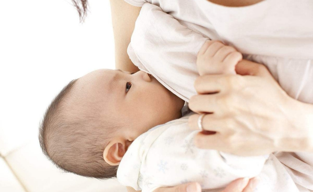 怎么选择适合的婴儿奶粉 宝宝不吃奶粉如何解决
