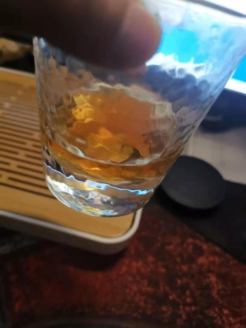 不伦不类的红茶 不伦不类的红茶