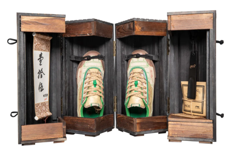 ACU x 李宁 50/50 联名系列正式发布,纪念15周年 ACU x 李宁 50/50 联名系列正式发布,纪念15周年