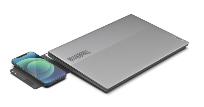 联想超极本ThinkBook 13x Gen 2支持无线充电,同时可为iPhone充电 联想超极本ThinkBook 13x Gen 2支持无线充电,同时可为iPhone充电