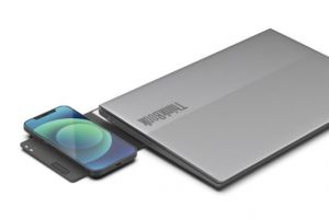 联想超极本ThinkBook 13x Gen 2支持无线充电，同时可为iPhone充电-1