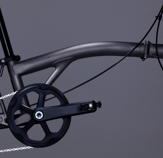 BROMPTON 推出全新 T Line 系列单车,旨在极轻量化 BROMPTON 推出全新 T Line 系列单车,旨在极轻量化